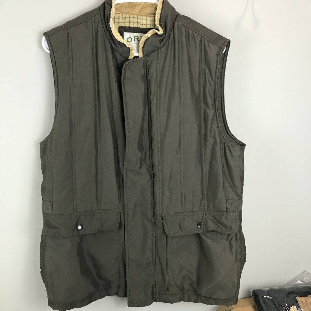 Women's Orvis Kahki green vest Size M